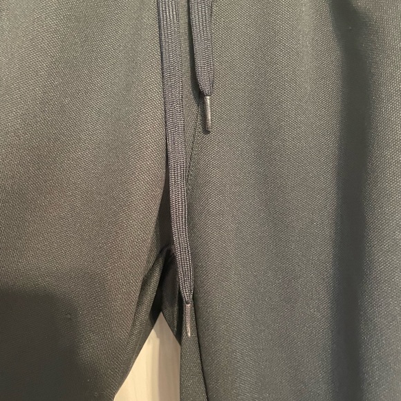 Adidas track pants - Picture 4 of 9